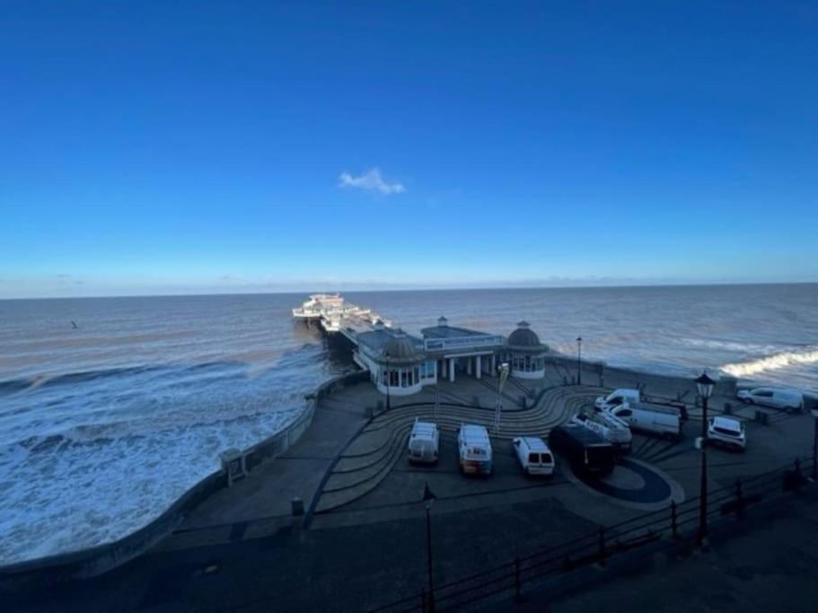 Calm In The Centre Of Cromer! Buitenkant foto